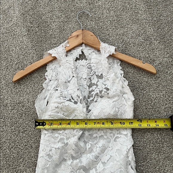 Grace Loves Lace Wedding Dress (1) - Picture 9 of 14